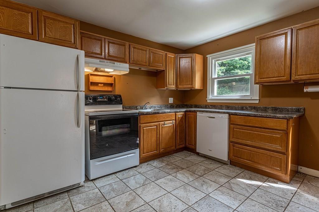 1099 Mason Road Ashby, MA 01431 - Photo 9 of 42 Gallery Image 9
