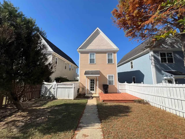 $2,350 | 3687 Longfellow Road, Tallahassee, FL 32311