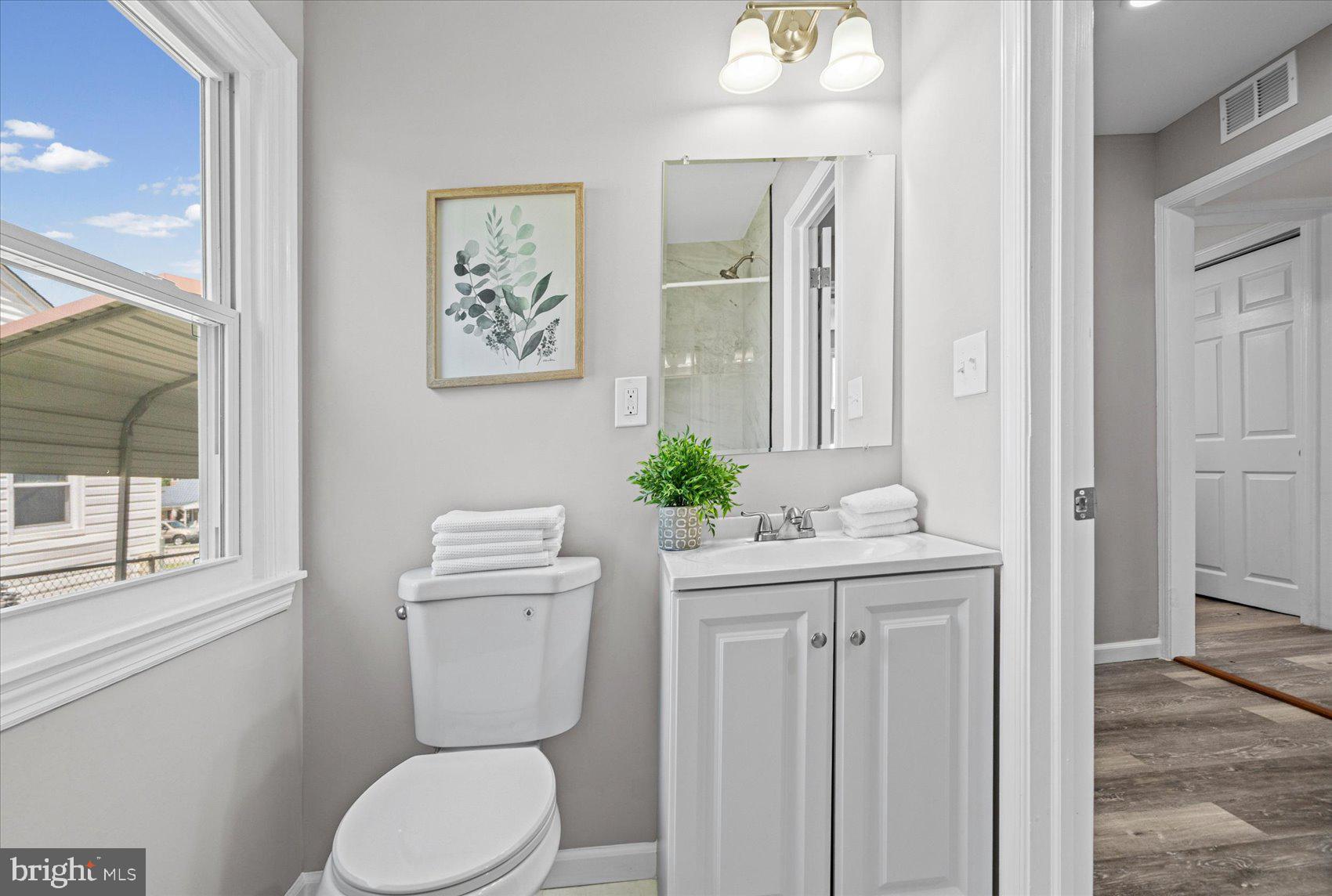 567 Compass Road East Baltimore, MD 21220 - Photo 22 of 32