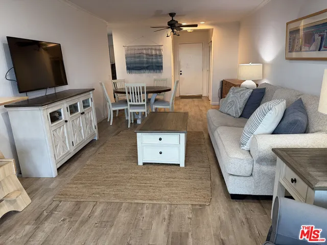 $4,950 | 26664 Seagull Way, Unit A111, Malibu, CA 90265