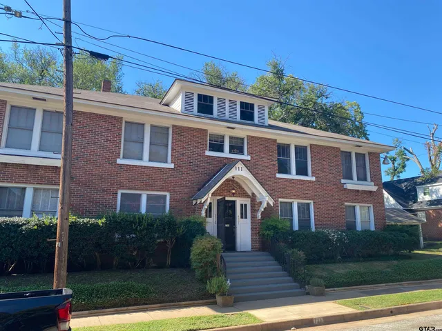 $950 | 111 Rowland Place, Unit 4, Tyler, TX 75701