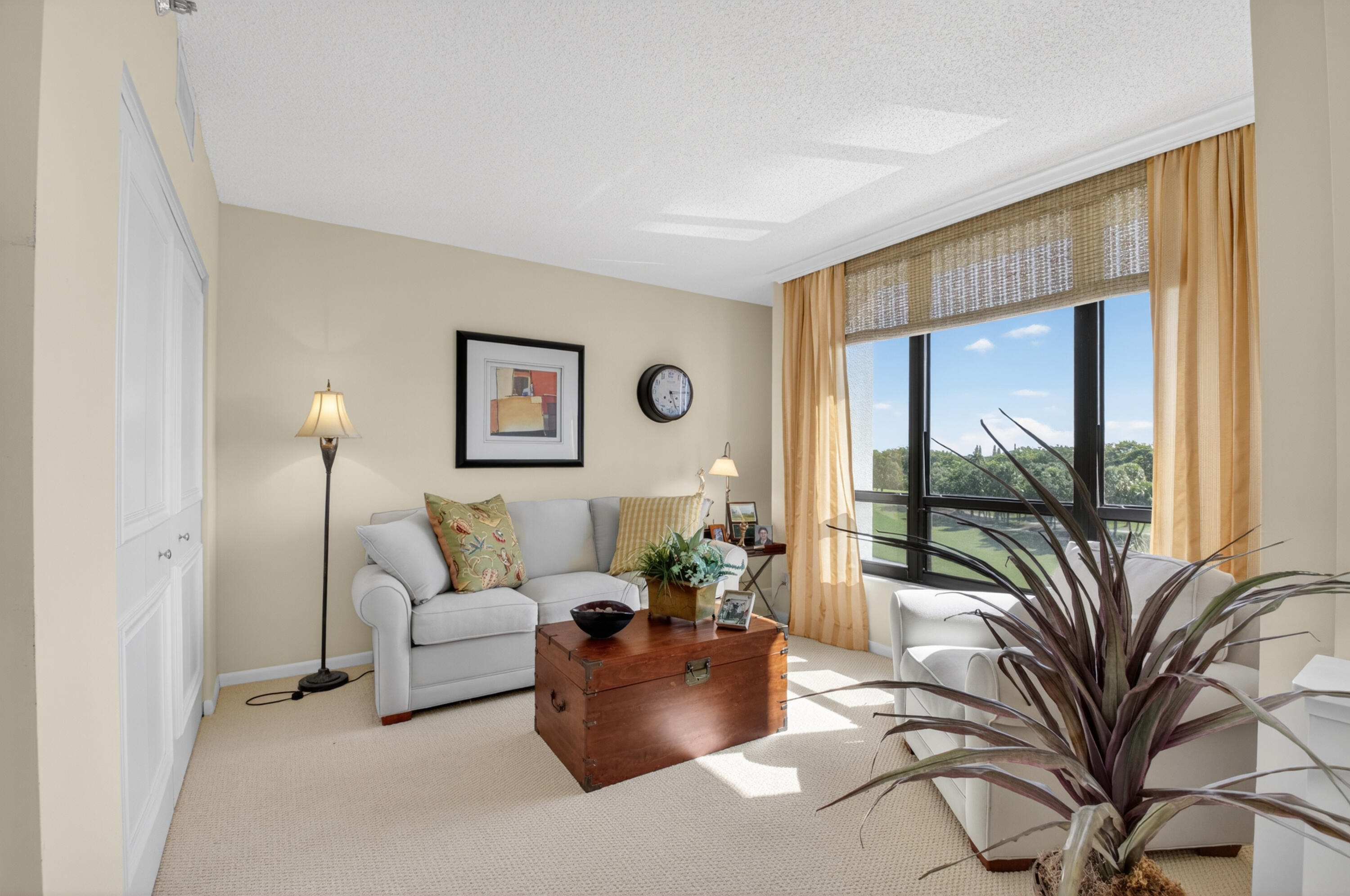 6797 Willow Wood Drive, Unit 6056 Boca Raton, FL 33434 - Photo 21 of 62 2nd Bedroom/Den