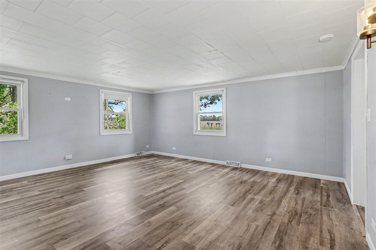 59446 Manor Road Colon, MI 49040 - Photo 7 of 29