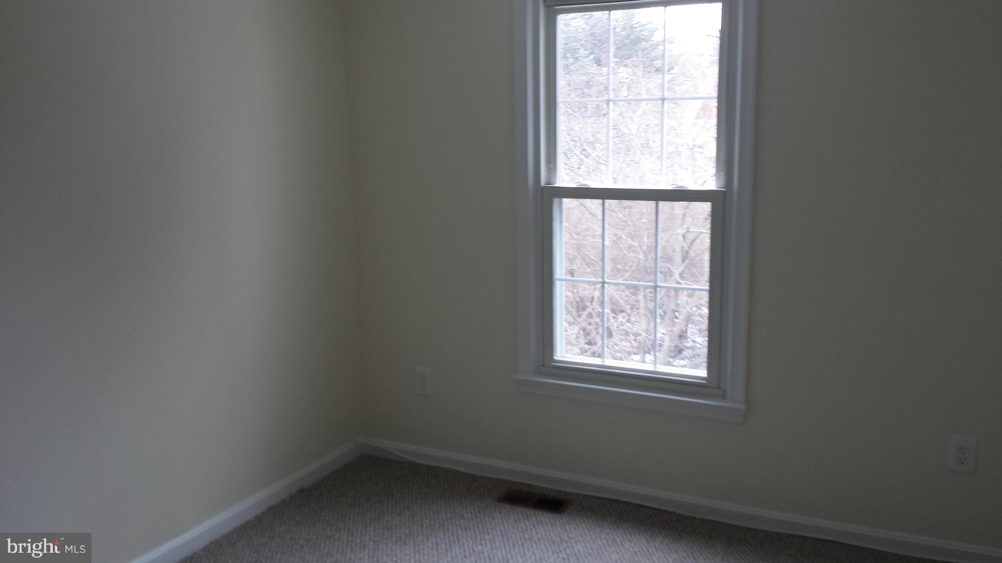 622 Sonata Way Silver Spring, MD 20901 - Photo 13 of 28 Bedroom
