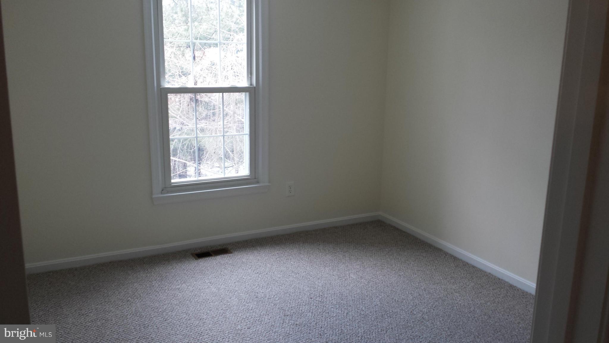 622 Sonata Way Silver Spring, MD 20901 - Photo 14 of 28 Bedroom