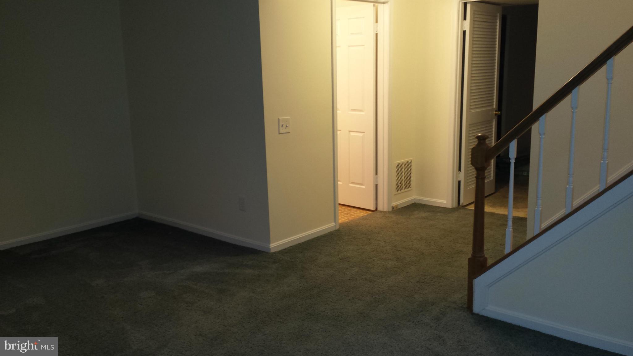 622 Sonata Way Silver Spring, MD 20901 - Photo 7 of 28 Interior (General)