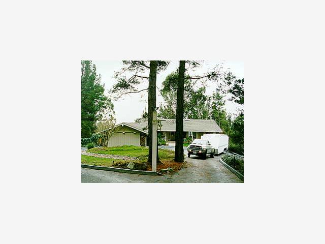 487 Poppy Hill Road Watsonville, CA 95076 - Photo 1 of 1 Gallery Image 1