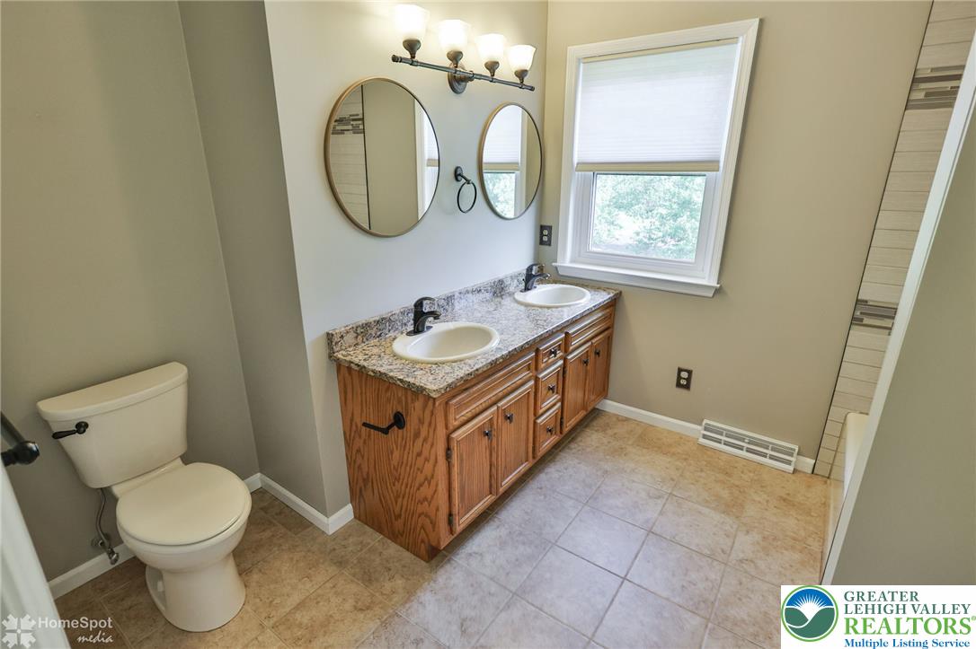 4074 Old Sentry Road Allentown, PA 18104 - Photo 58 of 76