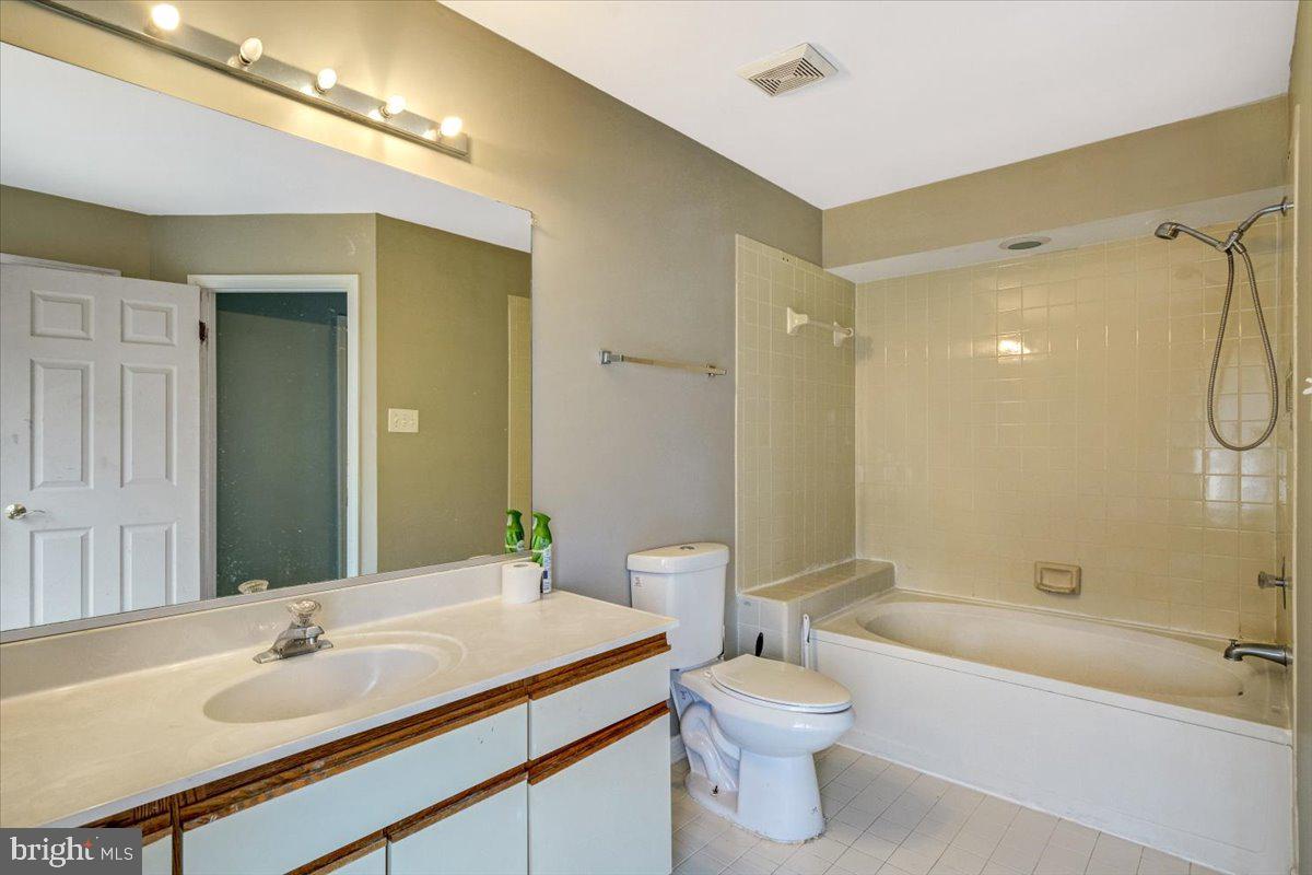 5283 Columbia Road, Unit 2 83 Columbia, MD 21044 - Photo 26 of 38