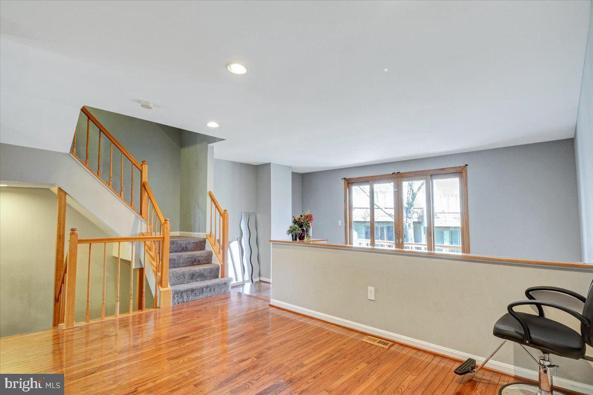5283 Columbia Road, Unit 2 83 Columbia, MD 21044 - Photo 8 of 38