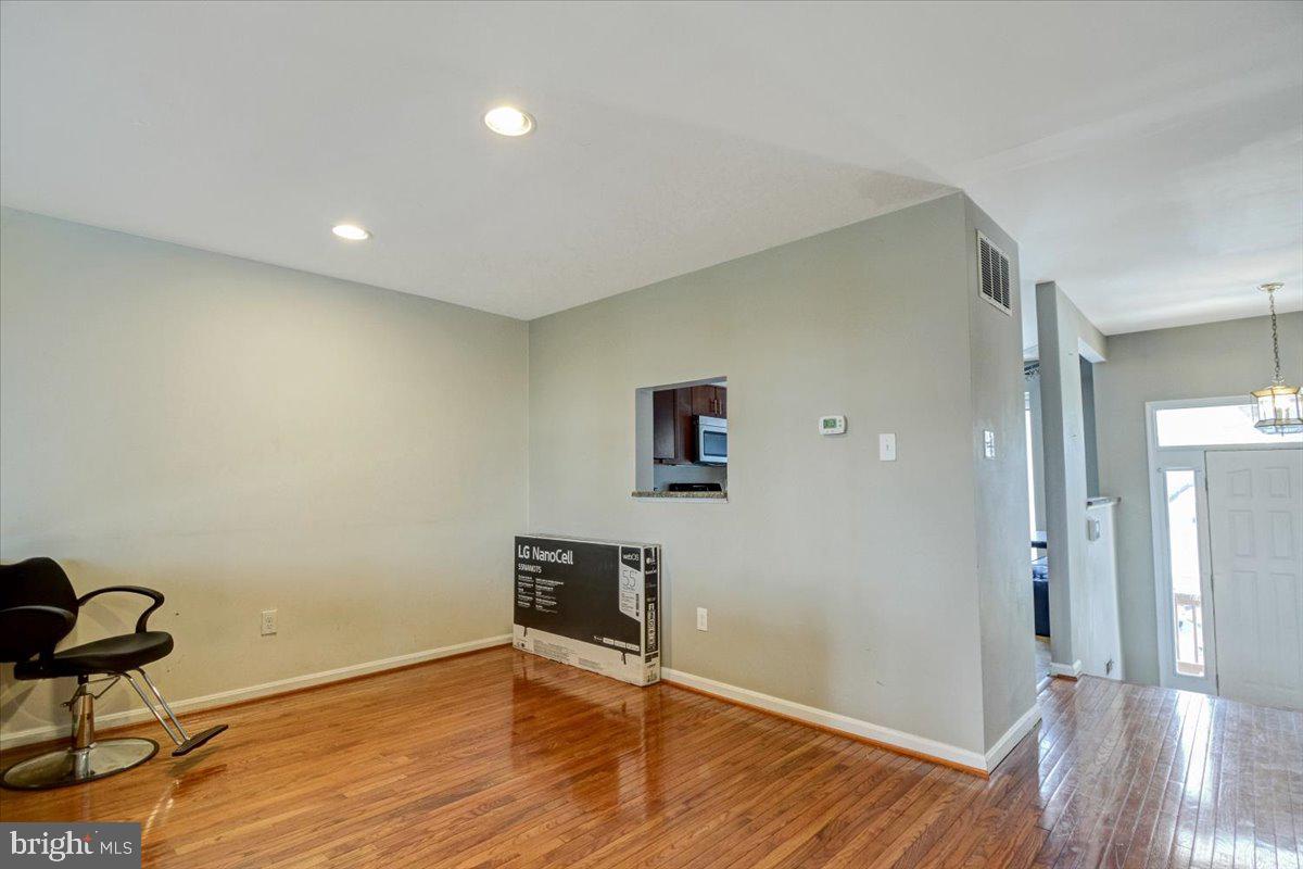 5283 Columbia Road, Unit 2 83 Columbia, MD 21044 - Photo 10 of 38