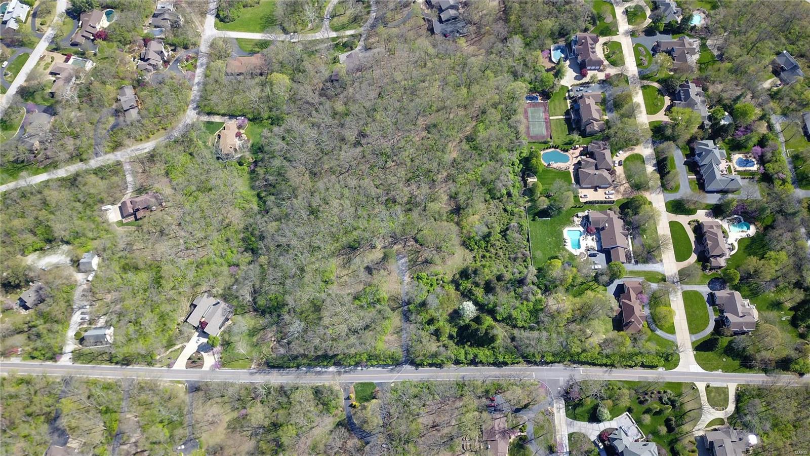 12480 Robyn Road Sunset Hills, MO 63127 - Photo 12 of 18 Gallery Image 12