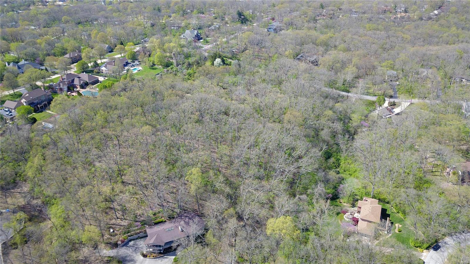 12480 Robyn Road Sunset Hills, MO 63127 - Photo 7 of 18 Gallery Image 7