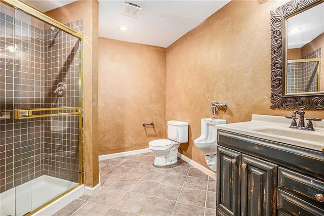 $610,000 | 11308 143rd Terrace, Overland Park, KS 66221