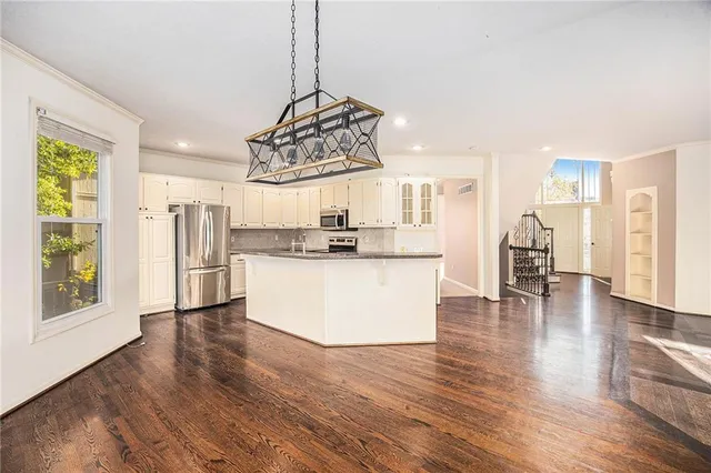 $610,000 | 11308 143rd Terrace, Overland Park, KS 66221