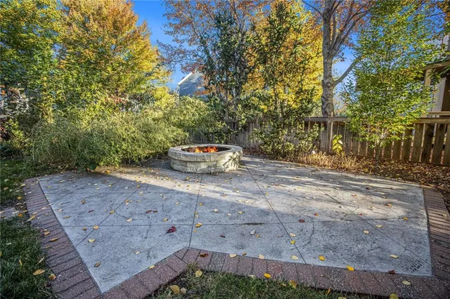 $610,000 | 11308 143rd Terrace, Overland Park, KS 66221