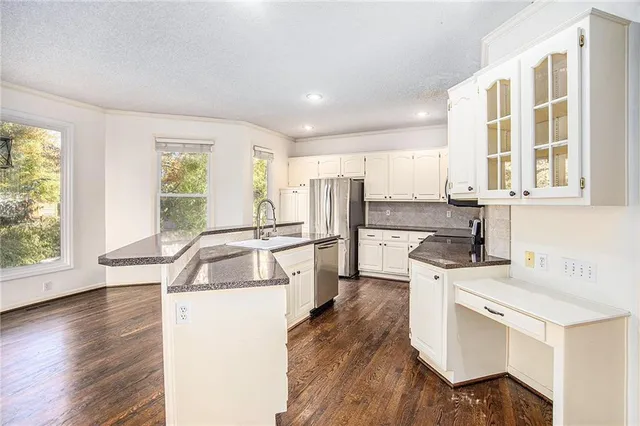 $610,000 | 11308 143rd Terrace, Overland Park, KS 66221