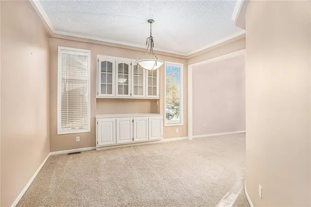 $610,000 | 11308 143rd Terrace, Overland Park, KS 66221