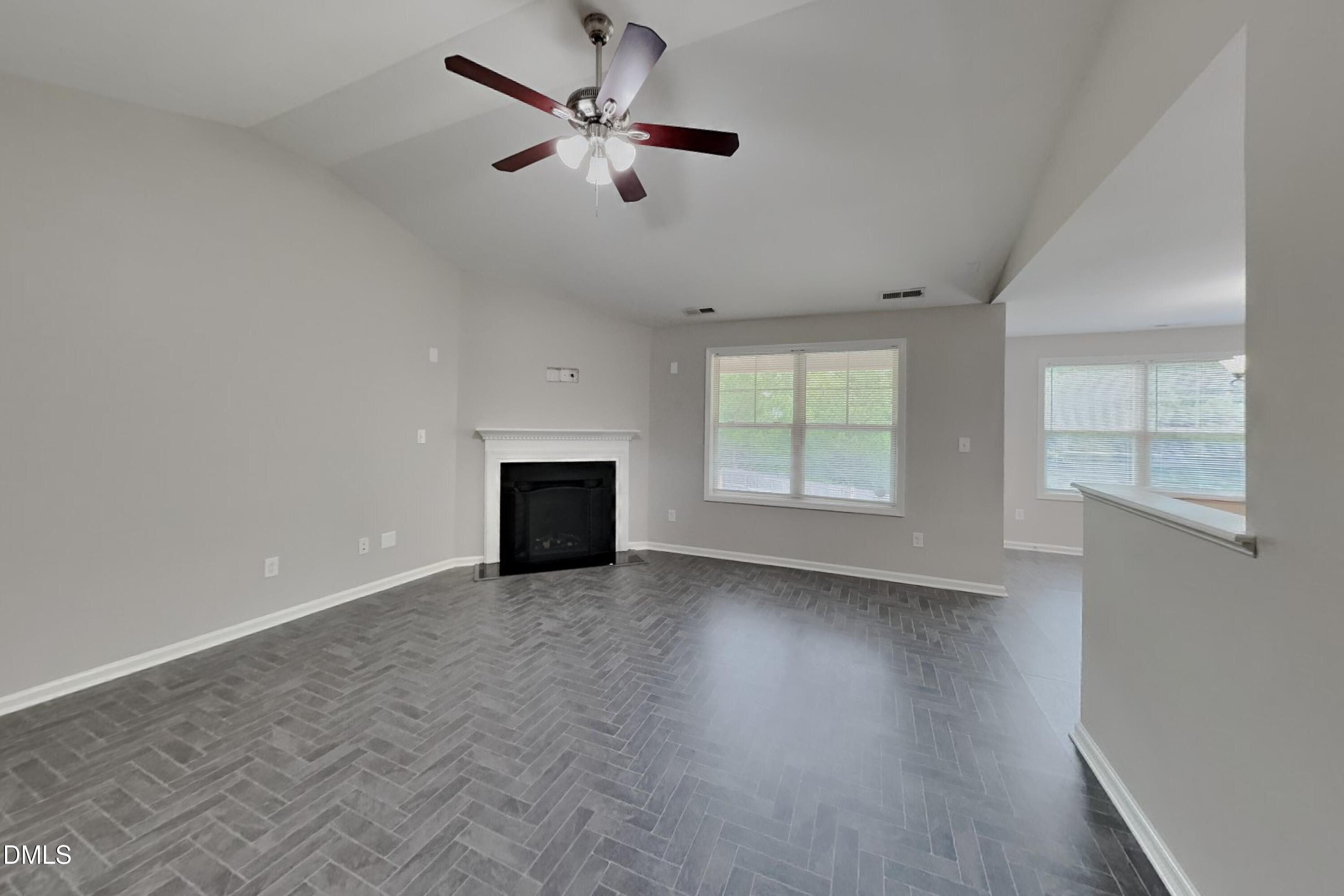 295 New Castle Lane Spring Lake, NC 28390 - Photo 3 of 18 2_Image_0ySIcYBmDE