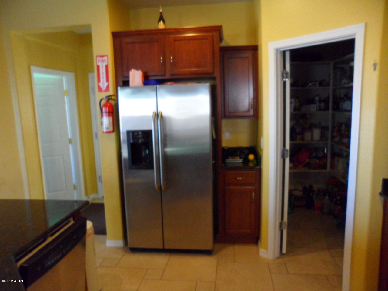 2014 West Davis Road Phoenix, AZ 85023 - Photo 7 of 22