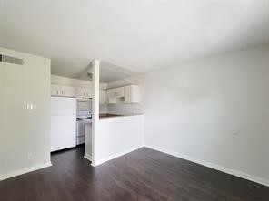 101 Brookside Lane, Unit 9 Sealy, TX 77474 - Photo 8 of 20