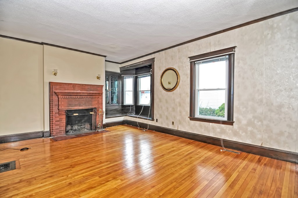 6 Concord Street Malden, MA 02148 - Photo 4 of 27