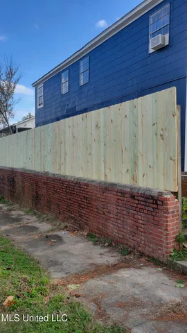 $1,067,000 | 1101 1st N Street, Vicksburg, MS 39183