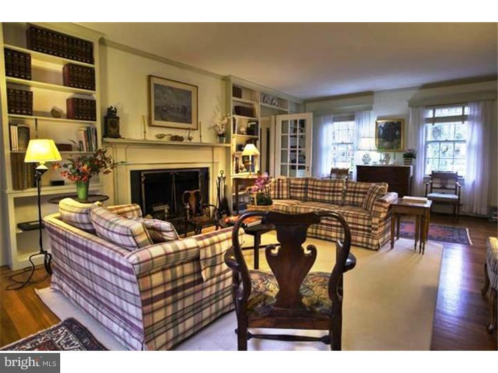 205 Chews Landing Road Haddonfield, NJ 08033 - Photo 8 of 24 Living Room