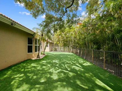 $1,590,000 | 1207 Manor Drive South, Weston, FL 33326