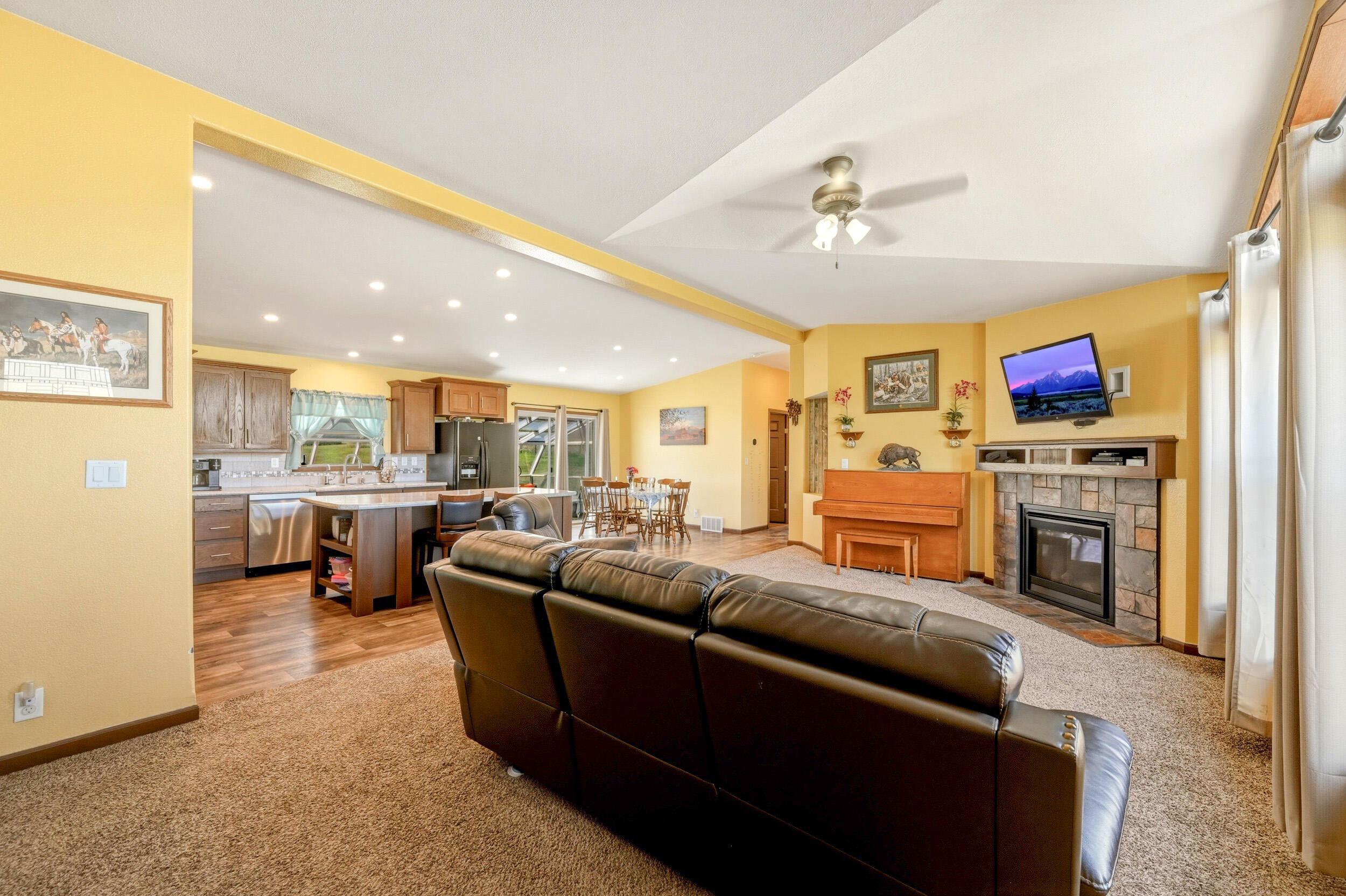 490 Cat Creek Road Sheridan, WY 82801 - Photo 24 of 71 490 cat creek 46