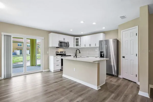 $2,300 | 10831 Johanna Avenue, Riverview, FL 33578