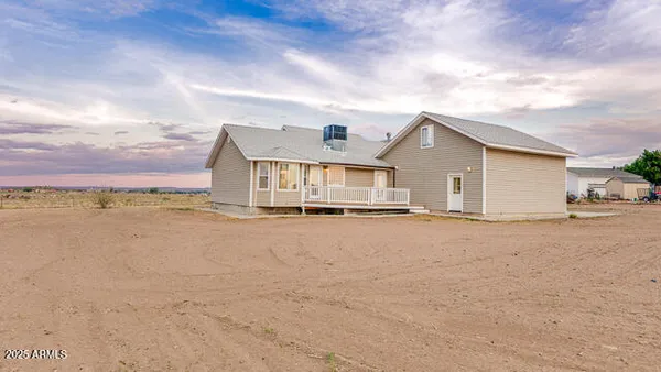$349,000 | 502 North 1100 Street West, Taylor, AZ 85939