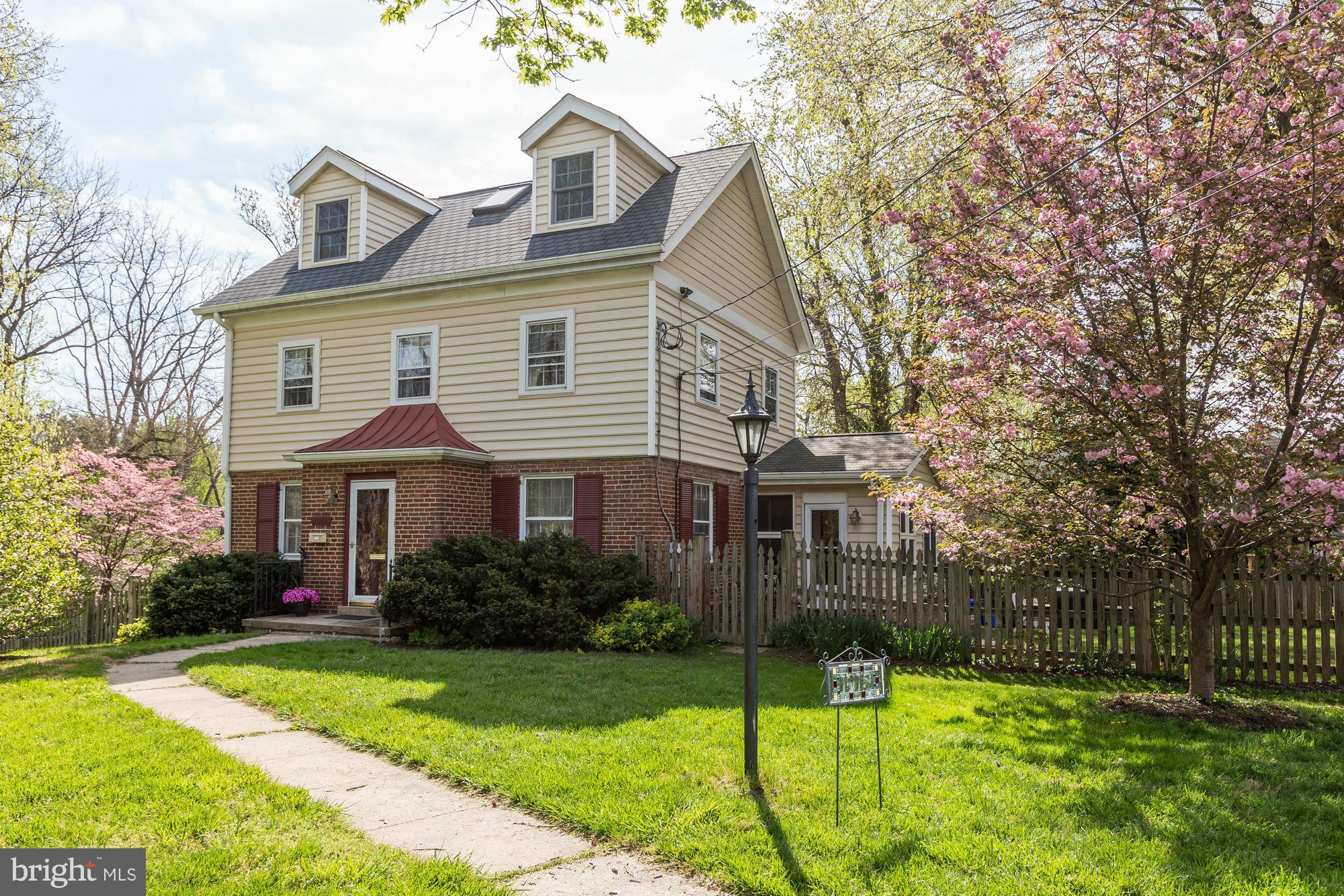 1915 Brisbane Street Silver Spring, MD 20902 - Photo 2 of 30 Exterior (Front)