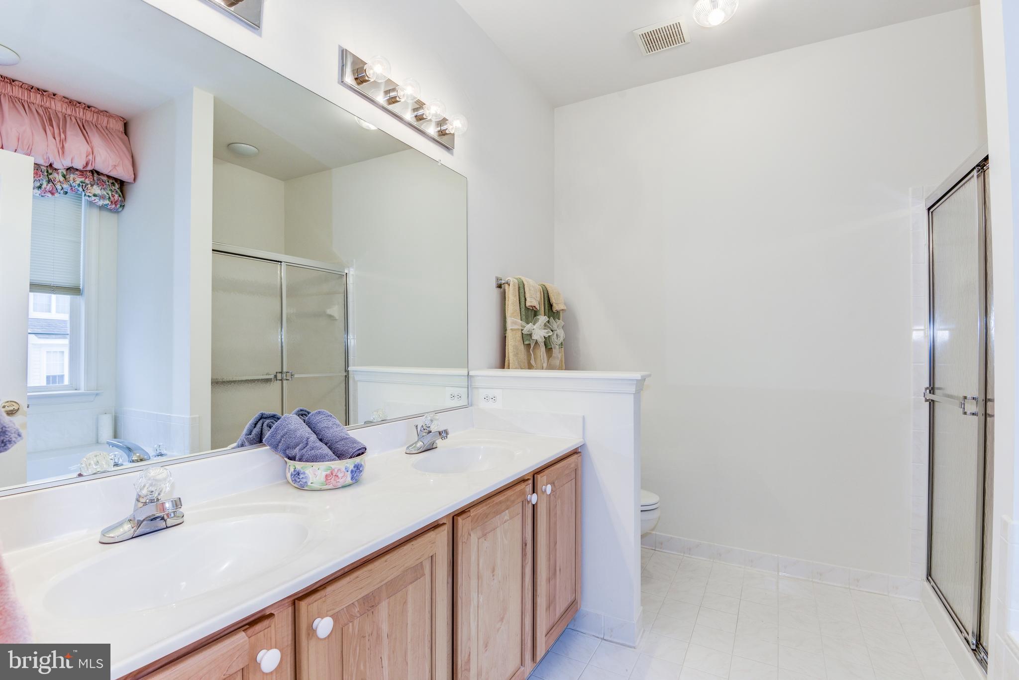 13598 Ryton Ridge Lane Gainesville, VA 20155 - Photo 18 of 38 Gallery Image 18