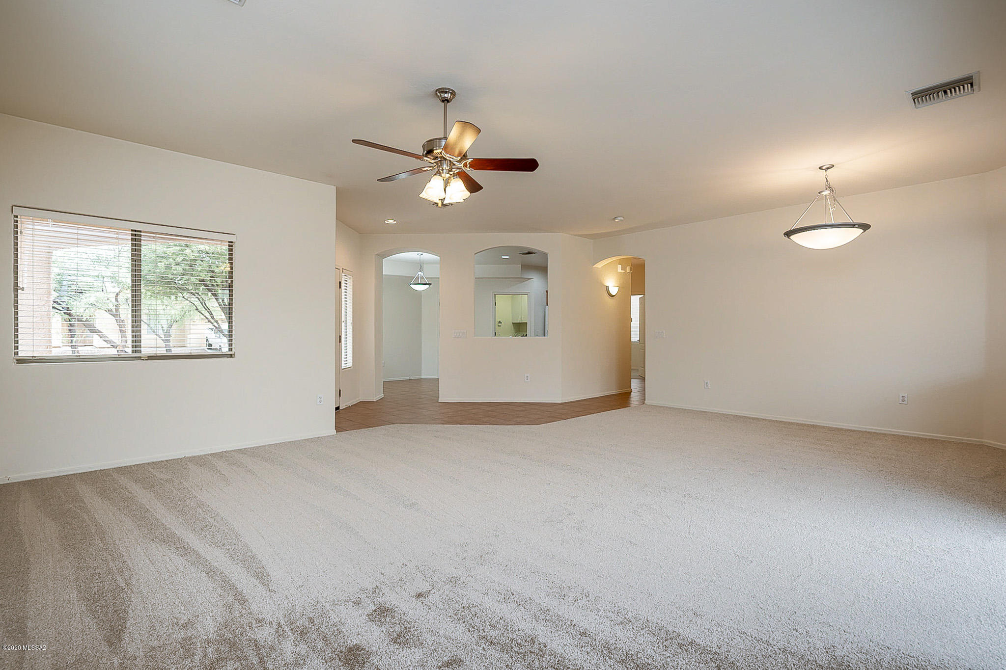 6660 East Gehrig Lane Tucson, AZ 85756 - Photo 7 of 43