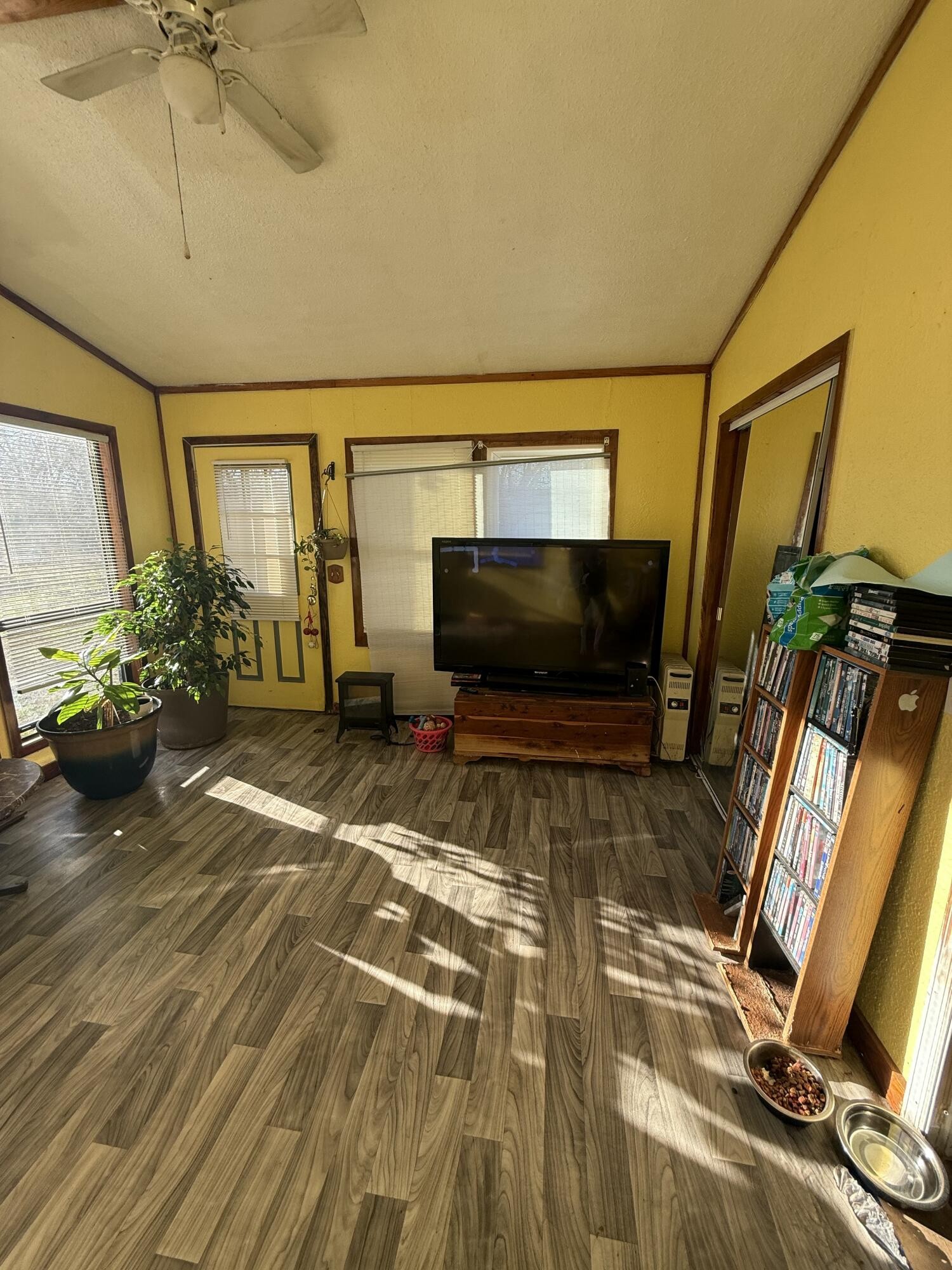 285 Bates Street Northeast Charleston, TN 37310 - Photo 5 of 18 Gallery Image 5