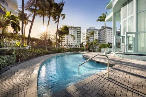 $5,500 | 6000 Indian Creek Drive, Unit 12B, Miami Beach, FL 33140