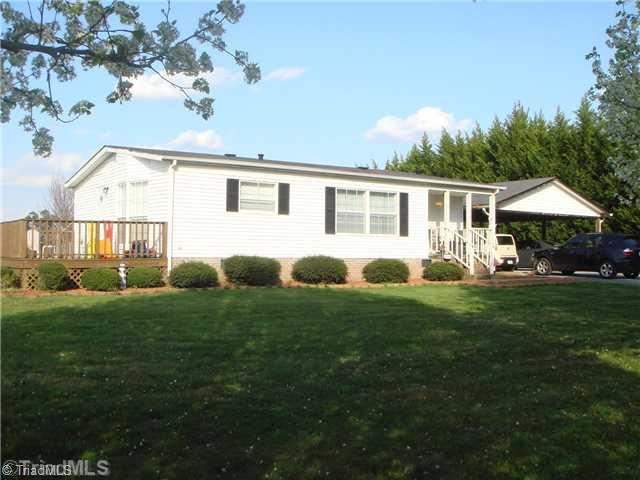 897 Pratt Road Ararat, NC 27007 - Photo 1 of 16 Exterior Front.