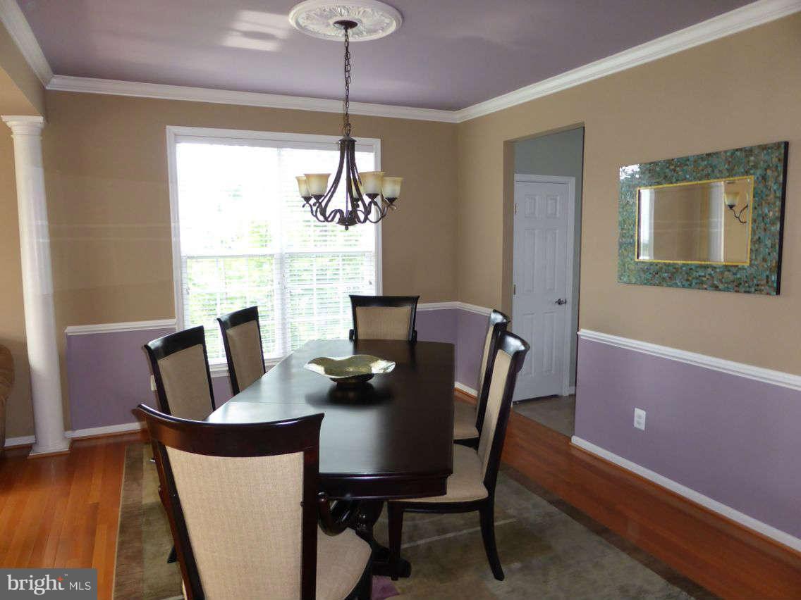 7561 Rio Grande Way Gainesville, VA 20155 - Photo 3 of 13 Dining Room