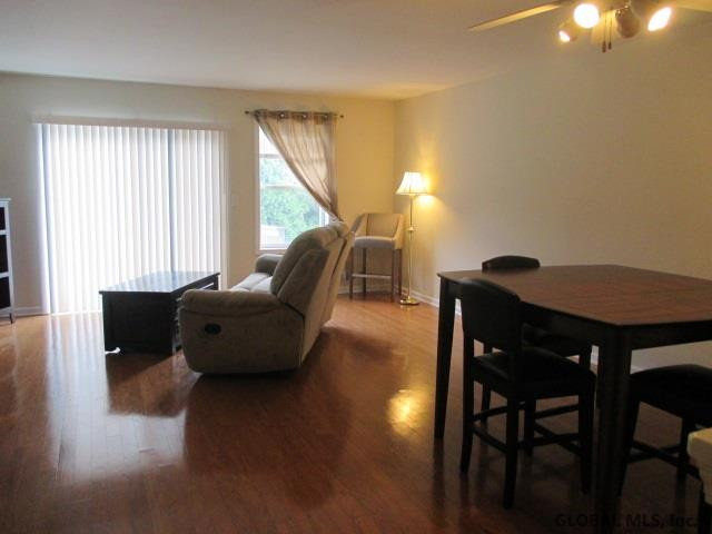 129 Harvard Road Colonie, NY 12189 - Photo 7 of 22 Photo 7