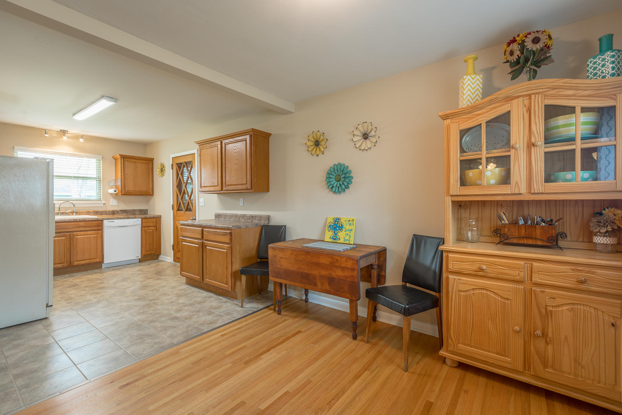 1611 Prater Road Chattanooga, TN 37412 - Photo 13 of 43 Dining Area