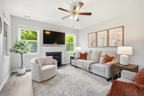 $650,000 | 8003 Forest Hills Drive, Spring Hill, TN 37174