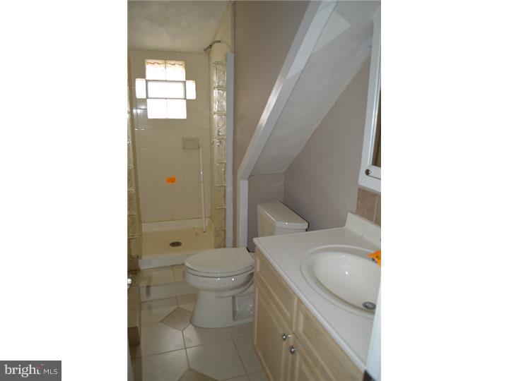 431 Tanner Road Hatboro, PA 19040 - Photo 13 of 14 Bathroom
