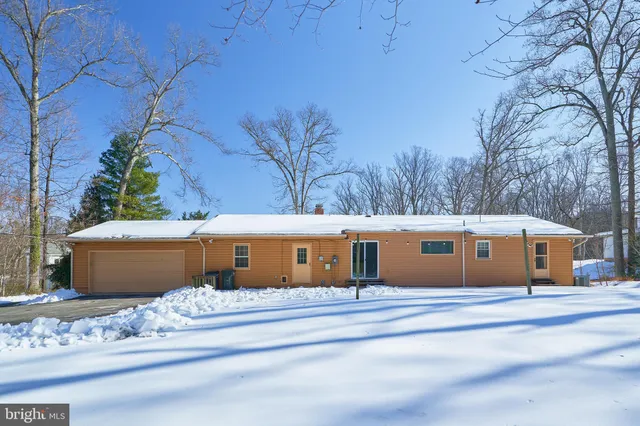 $4,000 | 500 Springvale Road, Great Falls, VA 22066