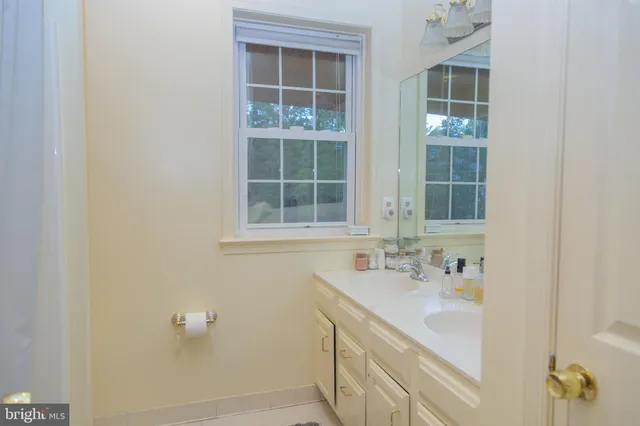 $4,000 | 500 Springvale Road, Great Falls, VA 22066