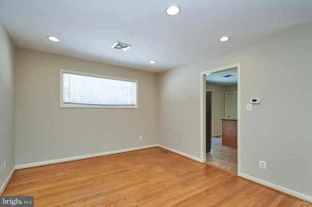 $4,000 | 500 Springvale Road, Great Falls, VA 22066