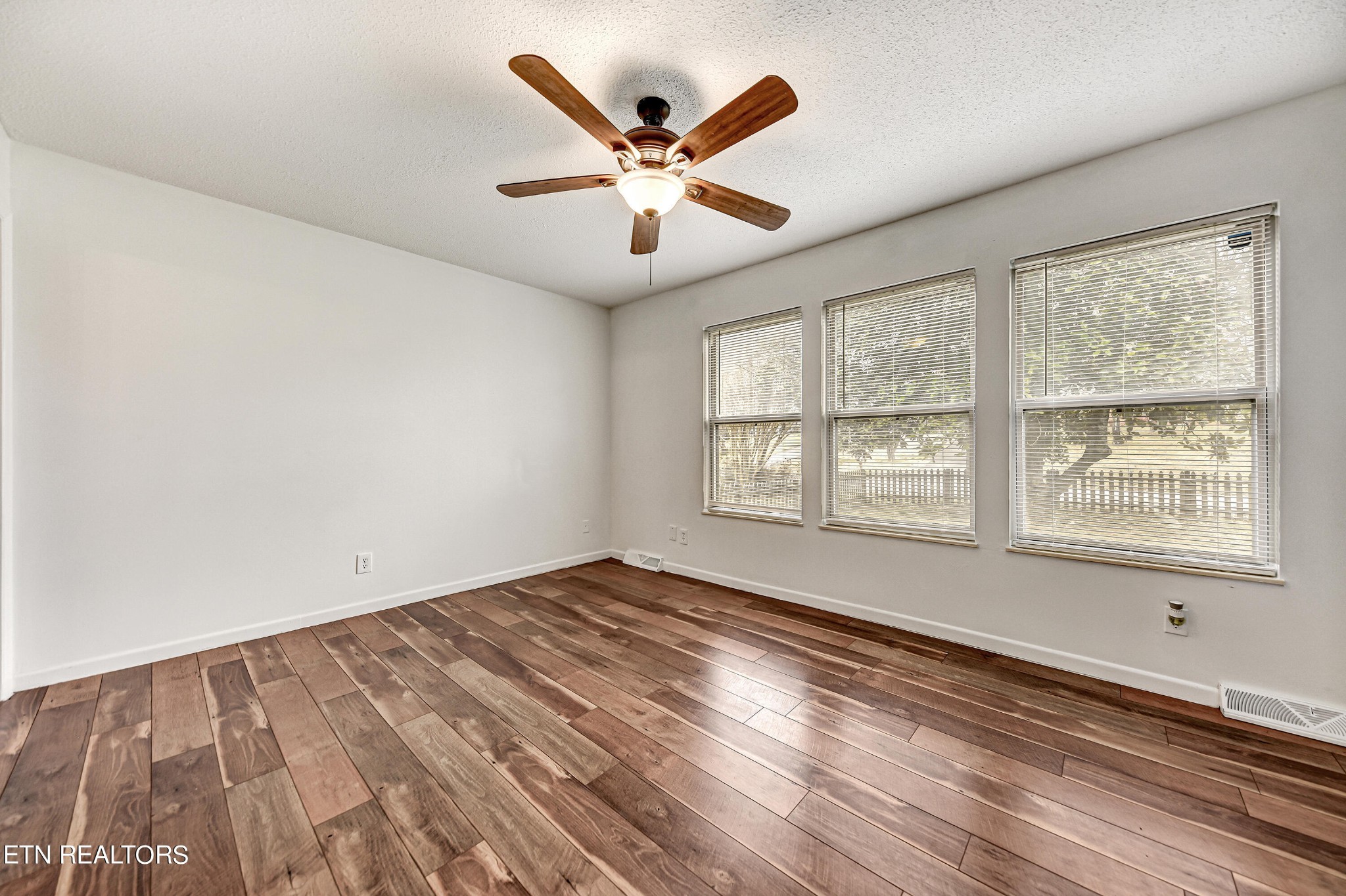 409 Harrow Road Knoxville, TN 37934 - Photo 10 of 21 Gallery Image 10