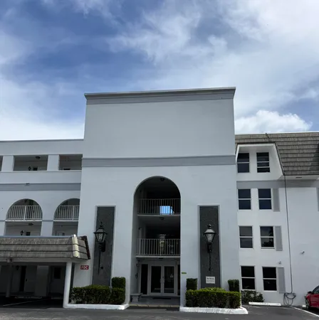 $4,000 | 800 East Camino, Unit 4080, Boca Raton, FL 33432