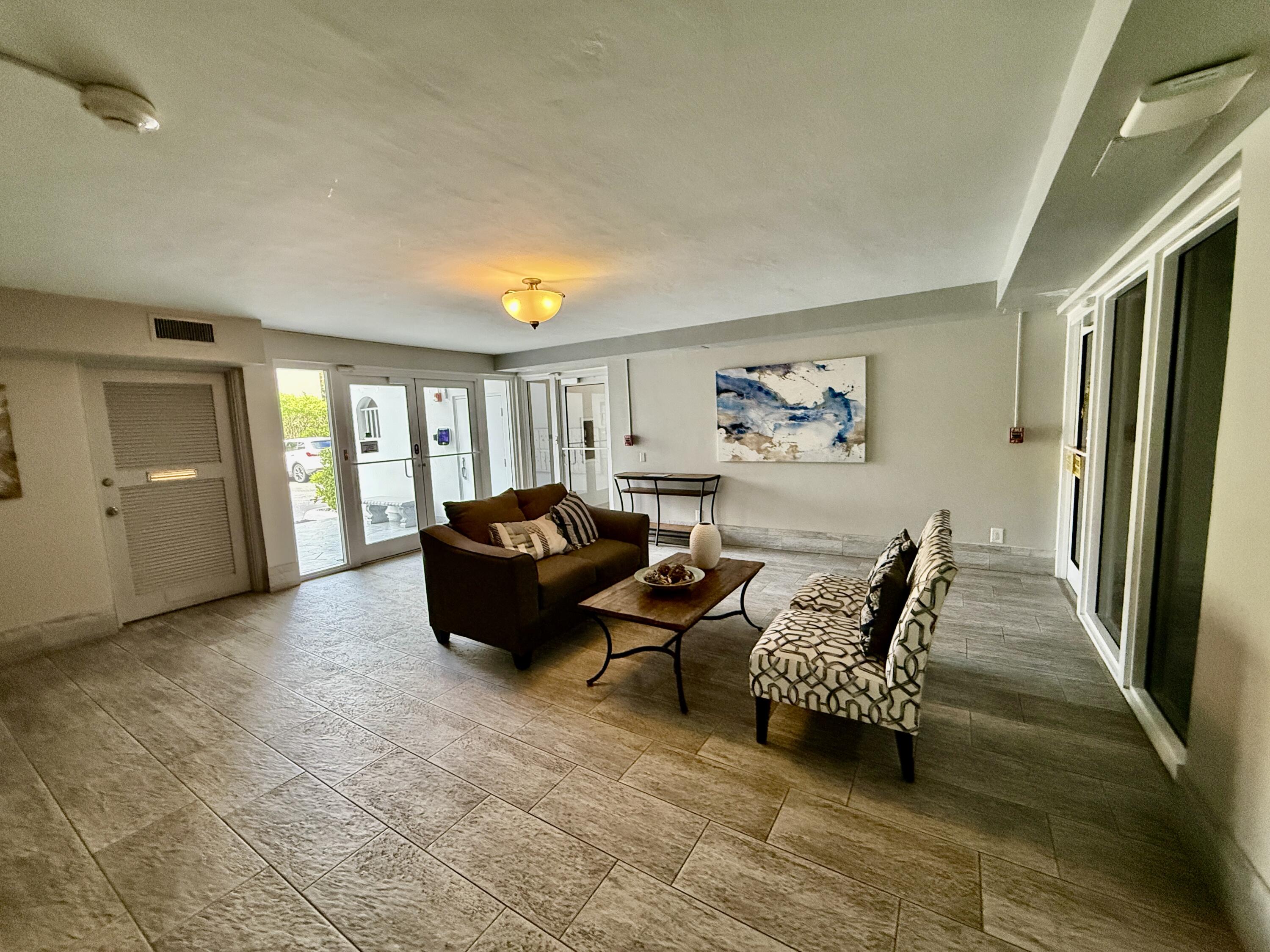 800 East Camino, Unit 4080 Boca Raton, FL 33432 - Photo 26 of 28 IMG_1897