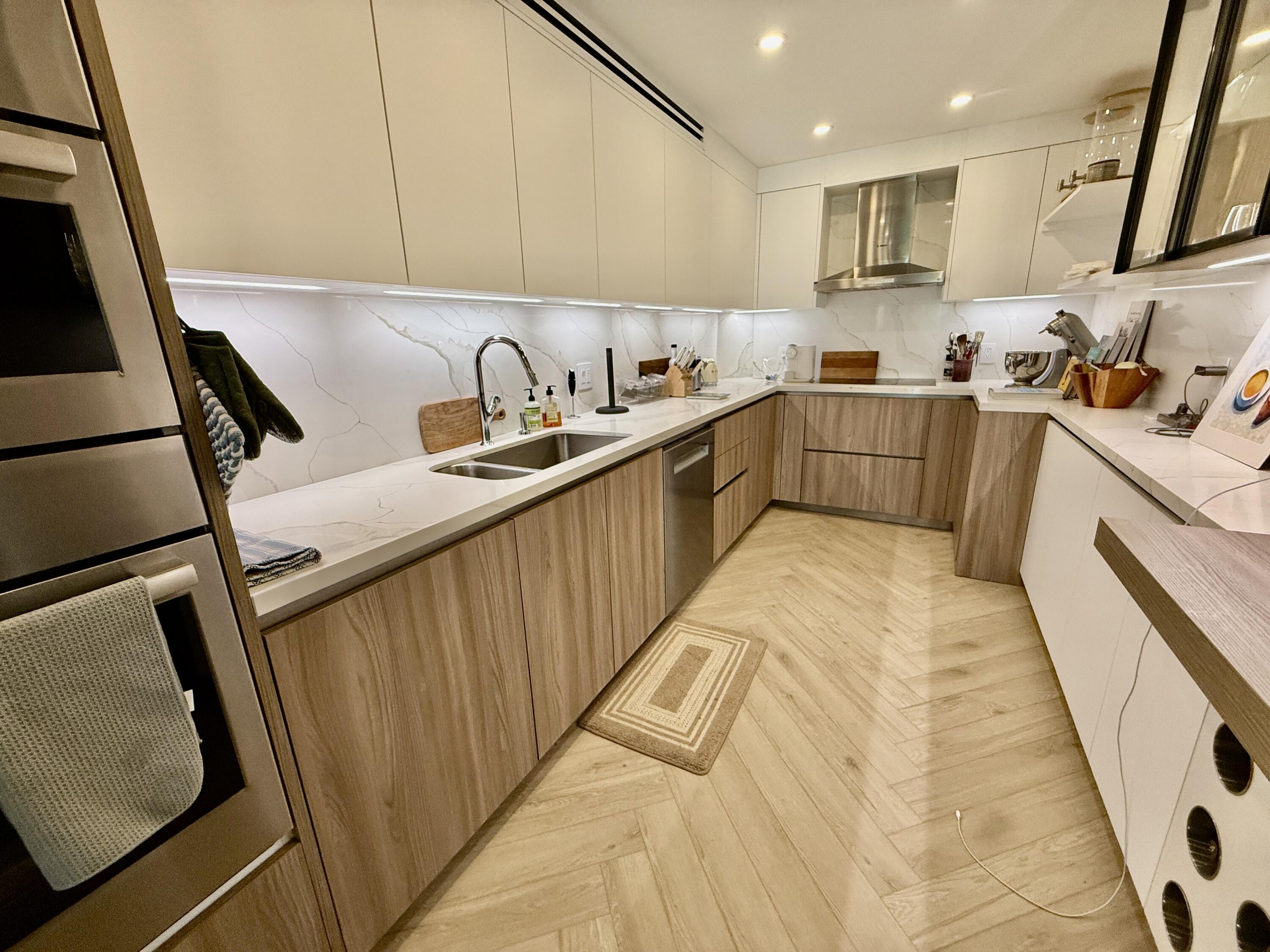 800 East Camino, Unit 4080 Boca Raton, FL 33432 - Photo 4 of 28 IMG_1853